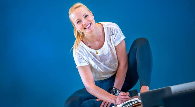 Zyklusbasierte Yogapraxis - die eigene Praxis dem Zyklus anpassen (praktischer Workshop)